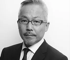最首 英裕